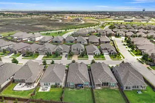 1609 Canter Ct, Aubrey, TX 76227 - Photo 33