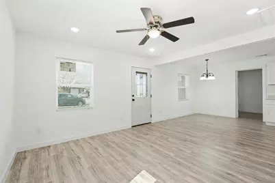 4330 Scottsdale Drive, Mesquite, TX 75150 - Photo 3