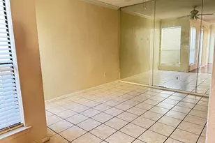 2904 Southern Cross Dr, Garland, TX 75044 - Photo 5