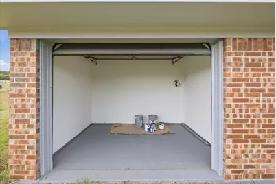 927 S Ave H, Clifton, TX 76634 - Photo 13