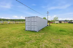 927 S Avenue H, Clifton, TX 76634 - Photo 23