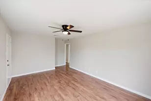 927 S Avenue H, Clifton, TX 76634 - Photo 17