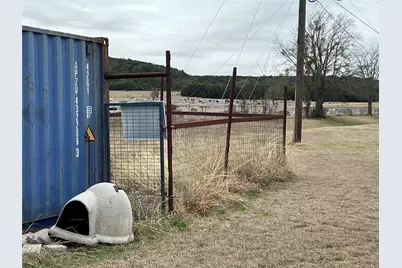 927 S H Avenue, Clifton, TX 76634 - Photo 13