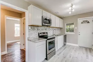 8121 W Elizabeth Ln, Fort Worth, TX 76116 - Photo 7