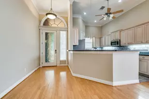 1008 Gabriel Ln, Fort Worth, TX 76116 - Photo 7