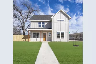 617 E Ramsey Avenue, Fort Worth, TX 76104 - Photo 1