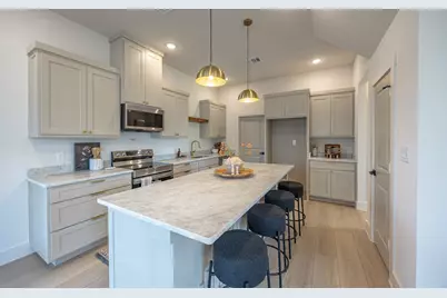 617 E Ramsey Avenue, Fort Worth, TX 76104 - Photo 5