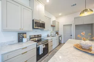 617 E Ramsey Ave, Fort Worth, TX 76104 - Photo 7