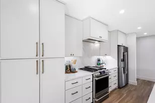 12303 Cedar Bend Dr, Dallas, TX 75244 - Photo 15