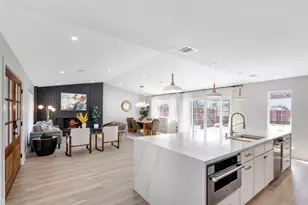 12303 Cedar Bend Dr, Dallas, TX 75244 - Photo 17