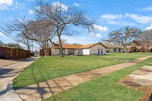 12303 Cedar Bend Dr, Dallas, TX 75244 - Photo 3