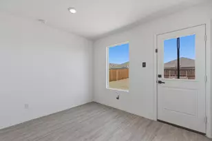 5909 Cherry Holw Wy, Princeton, TX 75407 - Photo 5