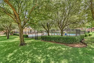 6309 Bittersweet Dr, Arlington, TX 76001 - Photo 39