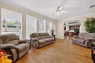 6309 Bittersweet Dr, Arlington, TX 76001 - Photo 15