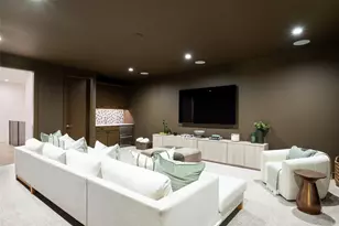 11219 Leachman Cir, Dallas, TX 75229 - Photo 23