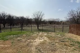 16629 White Fish Ln, Justin, TX 76247 - Photo 7