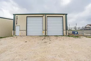 5975 Stacy Ln, Weatherford, TX 76087 - Photo 1