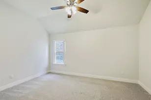 2420 Valley Ln, Carrollton, TX 75010 - Photo 5