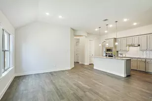 2420 Valley Ln, Carrollton, TX 75010 - Photo 11