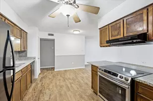 3004 Highgate Ln, Bedford, TX 76021 - Photo 9