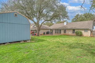 724 W 4th St, McGregor, TX 76657 - Photo 37