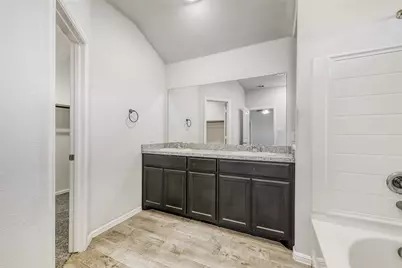 8213 Muddy Creek Drive, Fort Worth, TX 76131 - Photo 19