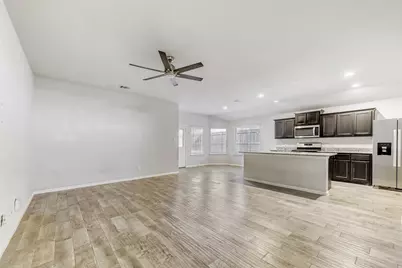 8213 Muddy Creek Drive, Fort Worth, TX 76131 - Photo 9