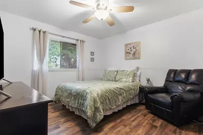 917 Park East Circle, Garland, TX 75043 - Photo 9