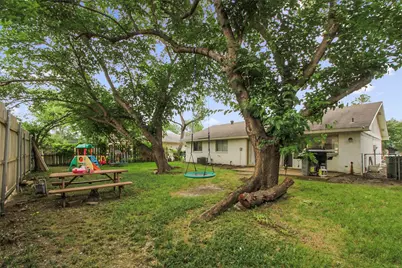 917 Park East Circle, Garland, TX 75043 - Photo 3