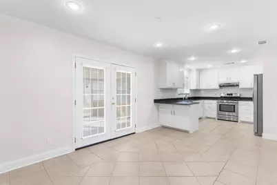 831 Warren, Richardson, TX 75080 - Photo 7