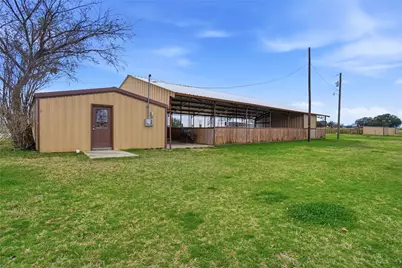 522 S Caddo Street, Lipan, TX 76462 - Photo 17