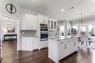 812 Greenbriar Drive, Keller, TX 76248 - Photo 15