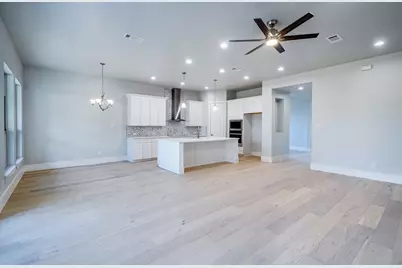 4500 Bevily Drive, The Colony, TX 75056 - Photo 11