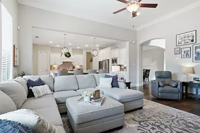 7933 Woodside Trail, North Richland Hills, TX 76182 - Photo 5