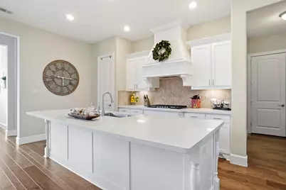 7933 Woodside Trail, North Richland Hills, TX 76182 - Photo 9