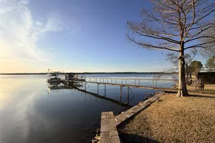 1631 Fuller Rd, Possum Kingdom Lake, TX 76449 - Photo 9