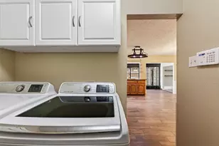 2153 Village Green Dr, Garland, TX 75044 - Photo 19