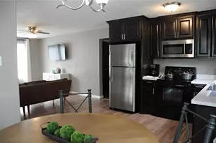 515 S Taylor St, Gainesville, TX 76240 - Photo 9