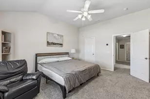 262 Legends Dr, Lewisville, TX 75057 - Photo 15