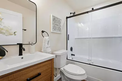 1227 La Vega Street, Waco, TX 76705 - Photo 13