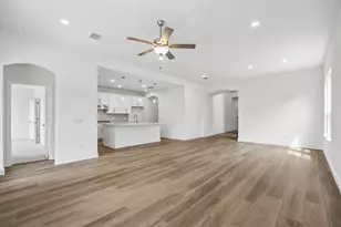 708 Brozgold Ave, Midlothian, TX 76065 - Photo 5