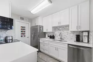 1017 Lesa Ln, Garland, TX 75042 - Photo 7