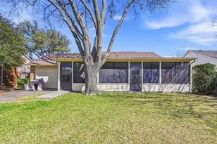 1017 Lesa Ln, Garland, TX 75042 - Photo 23
