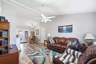 1017 Lesa Ln, Garland, TX 75042 - Photo 3