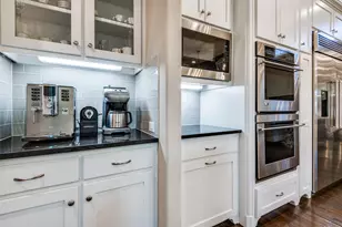 647 Fountainview Dr, Irving, TX 75039 - Photo 17