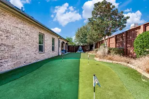 647 Fountainview Dr, Irving, TX 75039 - Photo 37