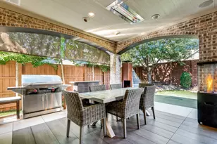 647 Fountainview Dr, Irving, TX 75039 - Photo 33