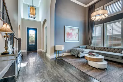 647 Fountainview Drive, Irving, TX 75039 - Photo 5