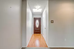 500 Berkshire Ct, Burleson, TX 76028 - Photo 7