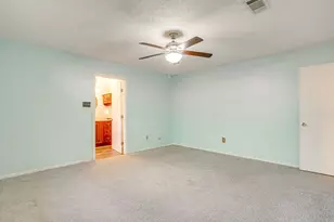 500 Berkshire Ct, Burleson, TX 76028 - Photo 23